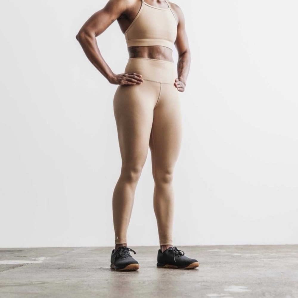 NWT NOBULL Women’s High-Rise Tight 28" - Large - Matte Sand (Tan)